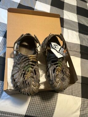 salehe bembury crocs